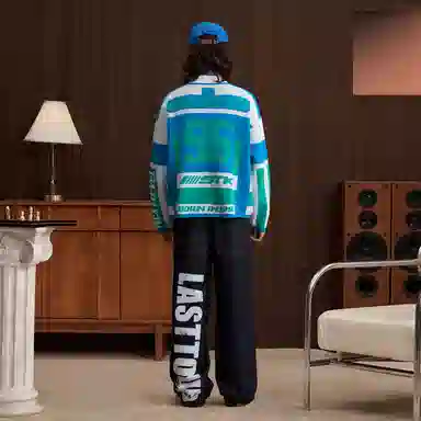 STK SMALL TOWN KID STK