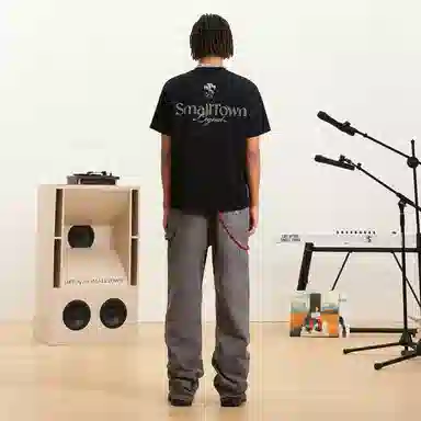 STK SMALL TOWN KID T