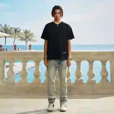 STK SMALL TOWN KID T