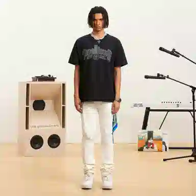 STK SMALL TOWN KID T