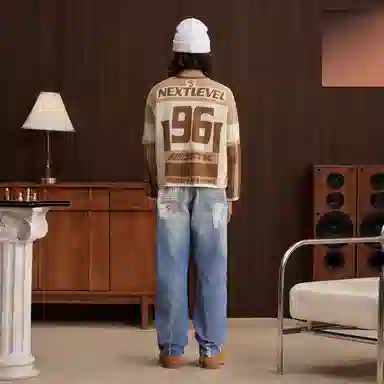 STK SMALL TOWN KID STK