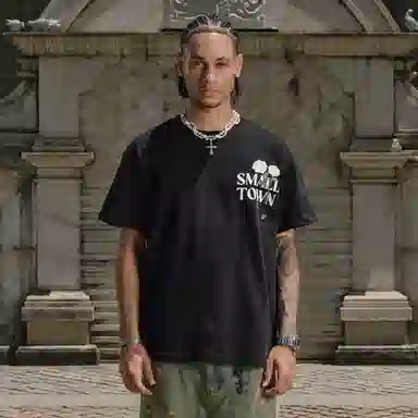 STK SMALL TOWN KID T