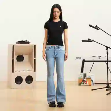 STK SMALL TOWN KID T