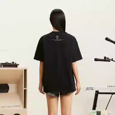 STK SMALL TOWN KID T