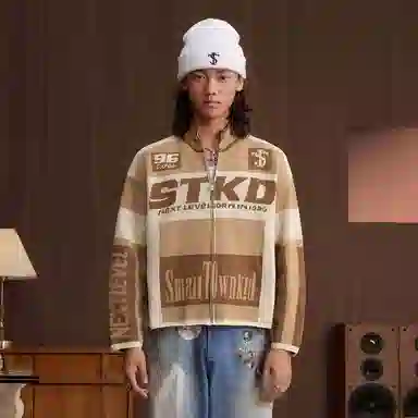 STK SMALL TOWN KID STK