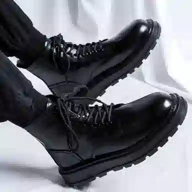 超纤皮 简约时尚厚底增高潮流百搭 马丁短靴 男款 黑色