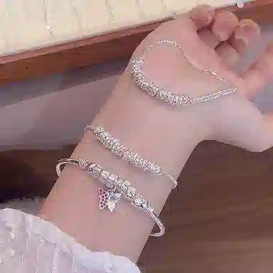 YUOFFICIAL 999