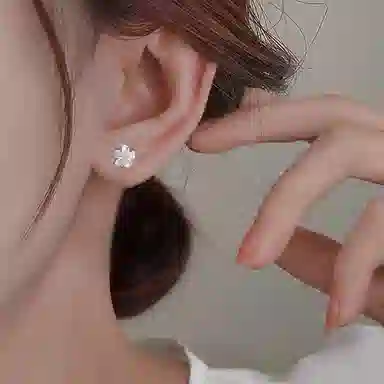 YUOFFICIAL 999