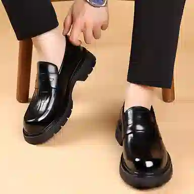 SHUPATE Loafers