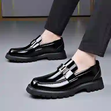 SHUPATE Loafers