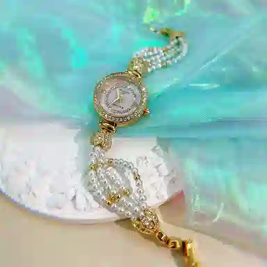 ROCOS MONICA'S PEARL