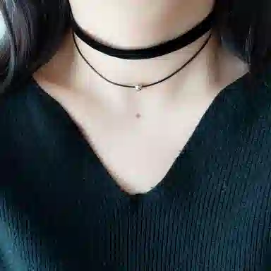 CHIEMOT choker