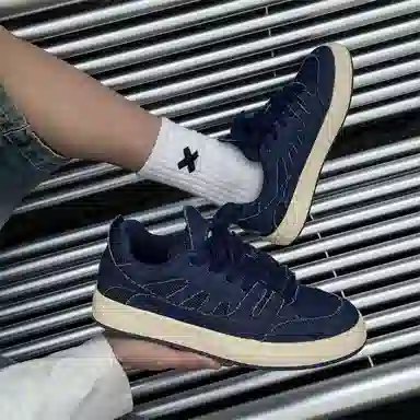 乐乐鱼 美式复古韩版百搭休闲小众个性舒适 耐磨 低帮 板鞋 男款