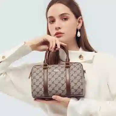 PIERRE CARDIN PVC