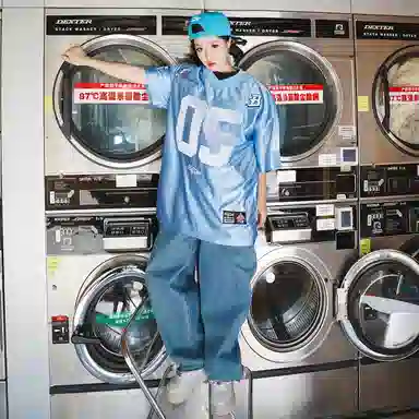 Holycrap Silky Pullover Tee