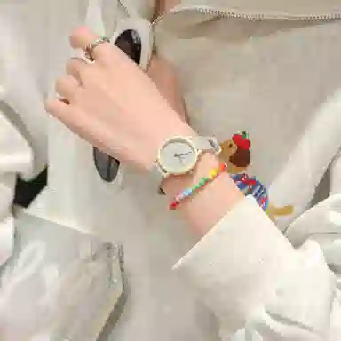番米拉石英机芯 硅胶表带 国表 女表 红色表盘