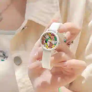 番米拉挤不下了 石英机芯 硅胶表带 国表 女表 彩色表盘