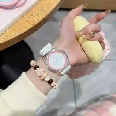 番米拉 石英机芯 硅胶表带 国表 女表 白色表盘
