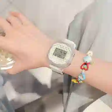 番米拉石英机芯 硅胶表带 国表 女表 米色表盘