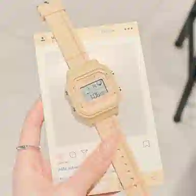 番米拉石英机芯 硅胶表带 国表 女表 米色表盘