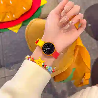 番米拉石英机芯 硅胶表带 国表 女表 红色表盘