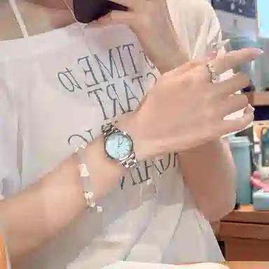 Fanmila Quartz Pink Dial Steel Strap Watch