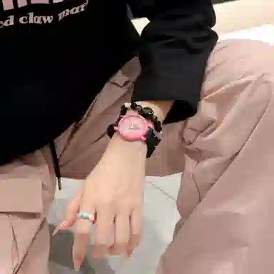 番米拉狂欢派对系列 石英机芯 硅胶表带 国表 女表 红色表盘