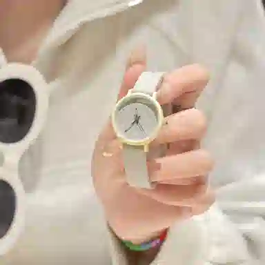 番米拉石英机芯 硅胶表带 国表 女表 红色表盘