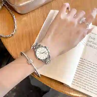 Fanmila Quartz Pink Dial Steel Strap Watch