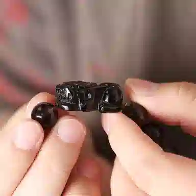 潘家园 精品冰底黑曜石貔貅    精美玉石手串 男女同款情侣款