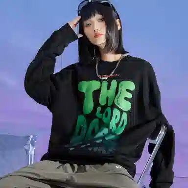 三体 主不在乎系列 字母渐变印花百搭时尚休闲宽松圆领套头美式街头卫衣 男女同款