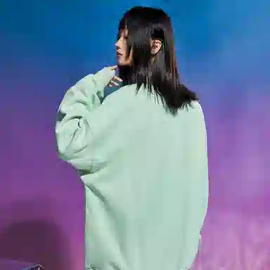 三体 亚洲战舰系列 休闲宽松简约字母印花圆领卫衣 男女同款