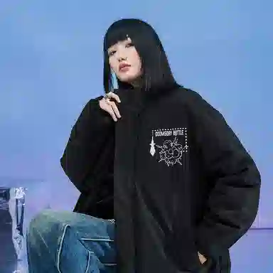 三体 末日之战系列 亚洲舰队系列 休闲保暖加厚户外机能风立领日常美式防风防水防寒柔软舒适宽松面包棉服 男女同款