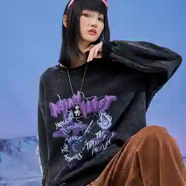 三体 字母印花宽松休闲做旧复古圆领套头卫衣 男女同款