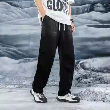 三体 危机脱水系列 简约字母印花直筒宽松垂感自然基础款美式复古高街潮牌时尚百搭舒适薄款多巴胺学生户外休闲裤 男女同款 黑色