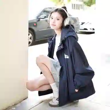 三体 简约纯色基础款字母印花宽松水防风登山连帽开衫机能风美式复古潮牌夹克外套 男女同款