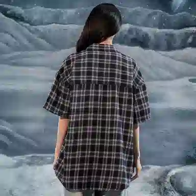 三体 问题系列 基础款简约休闲宽松百搭条纹翻领开衫复古美式高街潮牌时尚透气舒适薄款多巴胺短袖多彩格纹衬衫 男女同款