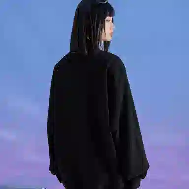 三体 主不在乎系列 字母渐变印花百搭时尚休闲宽松圆领套头美式街头卫衣 男女同款