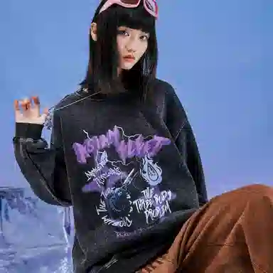 三体 字母印花宽松休闲做旧复古圆领套头卫衣 男女同款