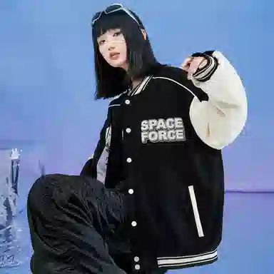 三体 太空亚洲舰队系列 趣味英文字母发泡印花美式学院复古拼接撞色休闲棒球服宽松加厚保暖羽绒服 男女同款