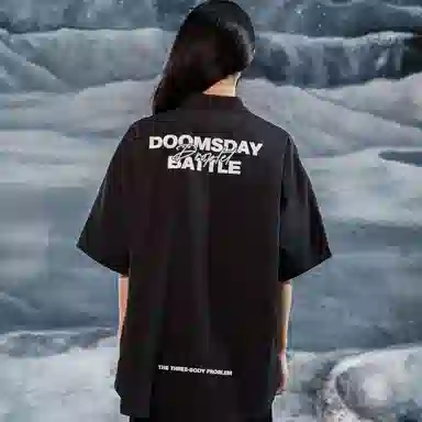 三体 水滴末日之战系列 简约休闲字母印花纯色翻领开衫美式复古宽松高街潮牌时尚百搭舒适学生多巴胺薄短袖衬衫 男女同款