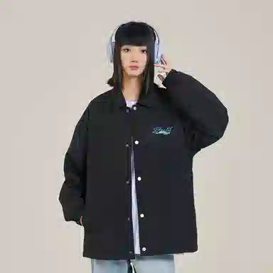 三体 水滴系列 美式街头复古简约基础款字母印花宽松百搭休闲翻领开衫教练棒球服飞行服学生潮牌纯色户外夹克外套 男女同款