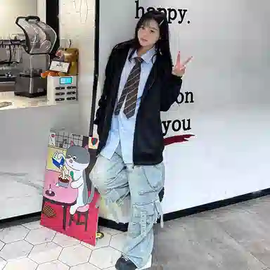 三体 太空亚洲战舰队系列 拼接撞色字母绣花章保暖加厚防风防水派克服拉链工装口袋户外休闲中长款连帽羽绒服外套 男女同款