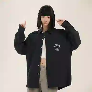 三体 二维化系列 复古美式简约字母印花基础款百搭翻领开衫休闲高街潮牌宽松学生多巴胺学院风日常透气薄款长袖衬衫 男女同款