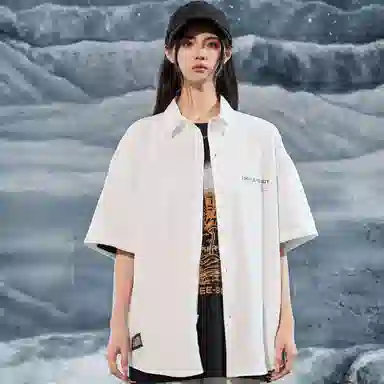 三体 问题印章系列 简约基础宽松纯色休闲字母印花翻领开衫美式复古高街潮牌时尚百搭舒适透气薄款多巴胺短袖衬衫 男女同款