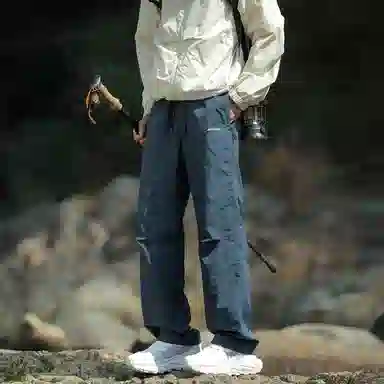 JEANSWEST