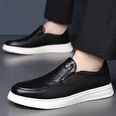 Aokang Low Top Sneakers