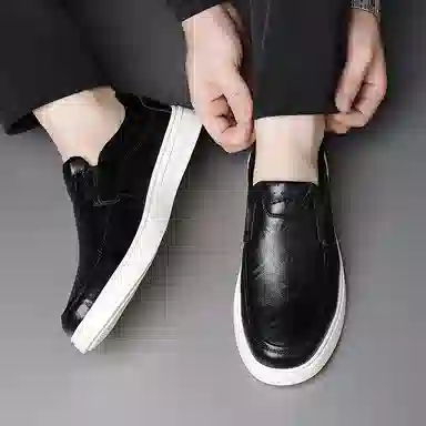 Aokang Low Top Sneakers