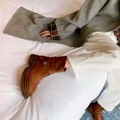 复古帅气百搭加绒交叉带 短靴 女款