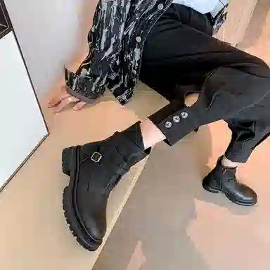 复古帅气百搭加绒交叉带 短靴 女款